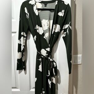 Ann Taylor Green and Cream Floral Dress